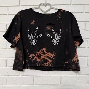 Bleach Tie Dye Skeleton Hands Cropped Tee 2X Distressed Grunge Shirt